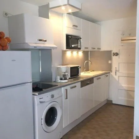 Lumineux Avec Piscine, 4 Couchages, Grau D'agde - Fr-1-423-202 *